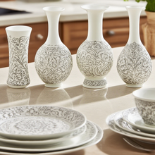 Dehua White Porcelain Vase Wholesale - Filigree Design Supplier